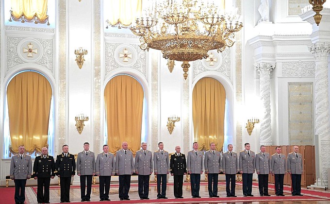 На церемонии представления офицеров, назначенных на высшие командные должности.