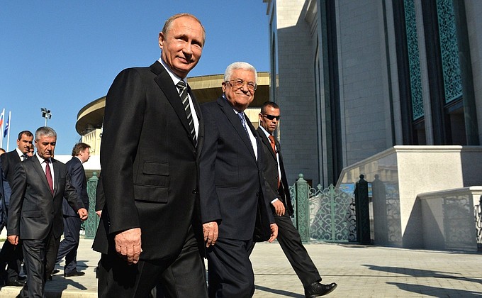 With President of Palestine Mahmoud Abbas before the opening of Moscow’s Cathedral Mosque after reconstruction.