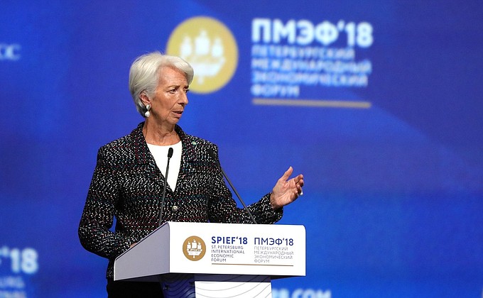 Глава МВФ Кристин Лагард на пленарном заседании XXII Петербургского международного экономического форума.