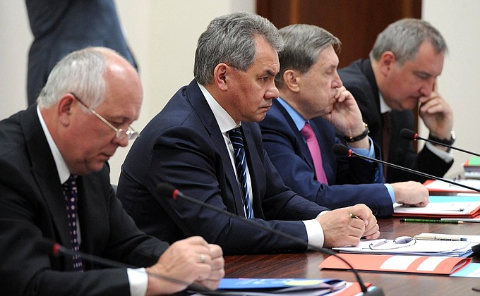 Rostec State Corporation General Director Sergei Chemezov, Defence Minister Sergei Shoigu, Presidential Aide Yury Ushakov and Deputy Prime Minister Dmitry Rogozin at meeting of Commission for Military Technology Cooperation with Foreign States.