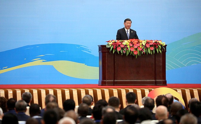 Председатель КНР Си Цзиньпин на церемонии открытия третьего Международного форума «Один пояс, один путь».