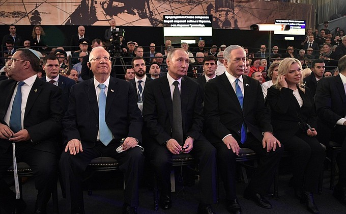 With President of Israel Reuven Rivlin and Prime Minister Benjamin Netanyahu at the ceremony to unveil the Memorial Candle monument dedicated to the residents and defenders of besieged Leningrad.