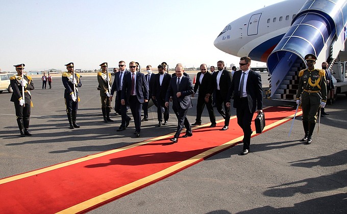 Владимир Путин прибыл в Тегеран