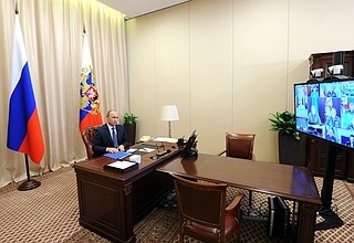 Совещание в режиме телемоста с руководством Министерства обороны России.