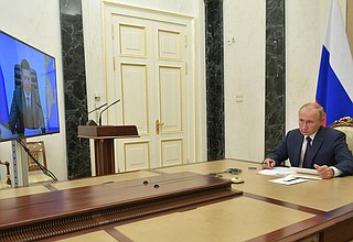 Рабочая встреча с губернатором Псковской области Михаилом Ведерниковым (в режиме видеоконференции).