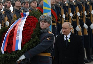 Поездка в Санкт-Петербург. Встреча с Верховным правителем Малайзии. 82-я годовщина полного освобождения Ленинграда от фашистской блокады