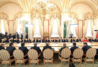 Шестое заседание Совета сотрудничества высшего уровня между Российской Федерацией и Турецкой Республикой.
