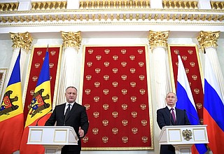 Совместная пресс-конференция с Президентом Молдовы Игорем Додоном.