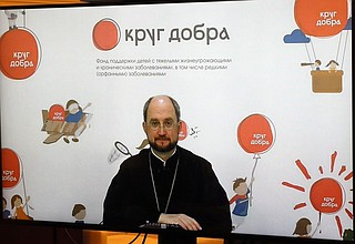 Председатель правления фонда «Круг добра» протоиерей Александром Ткаченко.
