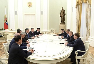 Встреча с участниками заседания Совета министров иностранных дел ШОС.