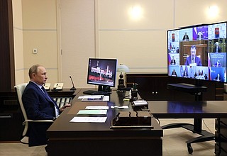 Meeting on developing road construction (via videoconference).