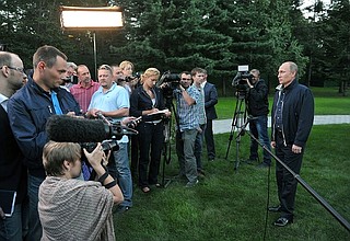 Владимир Путин ответил на вопросы журналистов.