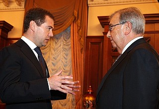 С президентом Торгово-промышленной палаты Евгением Примаковым.