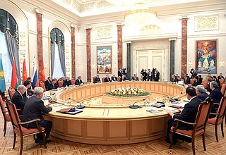 Встреча глав государств Высшего Евразийского экономического совета.