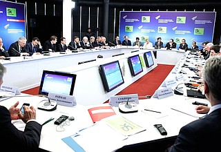 Совместное заседание Комиссии по модернизации и технологическому развитию экономики России и Попечительского совета фонда «Сколково».