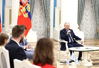 В ходе заседания наблюдательного совета АНО «Россия – страна возможностей».