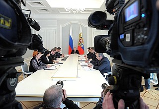 Meeting on the situation in Krymsk.