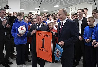 В ходе посещения спортивно-зрелищного комплекса «Платинум Арена Красноярск».
