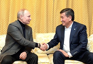 Встреча с Президентом Киргизии Сооронбаем Жээнбековым