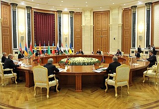 Заседание Совета глав государств СНГ.