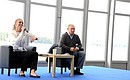 На встрече с участниками форума «Селигер-2014». С модератором встречи Ксенией Разуваевой.