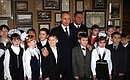 С учениками начальной школы села Константиново.