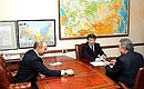Рабочая встреча с губернатором Магаданской области Николаем Дудовым (справа) и полномочным представителем Президента в Дальневосточном федеральном округе Камилем Исхаковым.