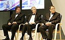 Лауреаты премии «Глобальная энергия-2007». Слева направо: доктор Торстейнн Инги Сигфуссон (Исландия), доктор Джеффри Хьюитт (Великобритания), академик Владимир Накоряков (Россия).