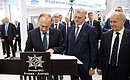 Vladimir Putin signed the guestbook during his visit to Izhevsk Electromechanical Plant Kupol.
