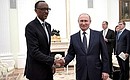 С Президентом Руанды Полем Кагаме.