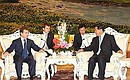 С Председателем Всекитайского Комитета Народного политического консультативного совета Цзя Цинлинем.