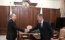 Перед началом встречи с Заместителем Председателя Правительства Дмитрием Козаком.