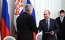Владимир Путин и Президент Сербии Томислав Николич подписали Декларацию о стратегическом партнёрстве между Российской Федерацией и Республикой Сербией.