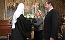 Дмитрий и Светлана Медведевы поздравили Патриарха Московского и всея Руси Кирилла с юбилеем.