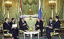 President Putin in talks with Egyptian President Hosni Mubarak.