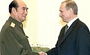 President Putin with Zhang Wannian, Vice-Chairman of China\'s Central Military Commission.