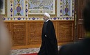 Президент Исламской Республики Иран Хасан Рухани перед началом заседания Совещания по взаимодействию и мерам доверия в Азии.