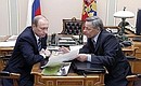 Рабочая встреча с губернатором Челябинской области Петром Суминым.