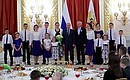 Presenting the order to the Yudintsev family from the Republic of Sakha (Yakutia).
