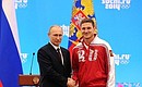 Медалью ордена «За заслуги перед Отечеством» первой степени награждён серебряный призёр Олимпийских игр в сноуборде Николай Олюнин.