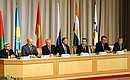 Пресс-конференция по итогам заседания Межгосударственного совета ЕврАзЭС и Межгоссовета сообщества в качестве высшего органа Таможенного союза.