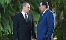 В ходе переговоров с Президентом Э.Рахмоновым затрагивалась тема незаконного оборота наркотиков и трудовой миграции из Таджикистана в Россию