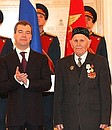 Церемония вручения государственных наград. Медалью «За боевые заслуги» награждается Гайсим Гайсин.