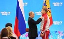 Орденом Дружбы награждён олимпийский чемпион в бобслее Дмитрий Труненков.