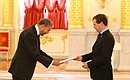 Ambassador of the Islamic Republic of Afghanistan Azizullah Karzai presents his letter of credence.