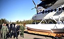 Во время осмотра самолёта L-410 УВП-Е20 в военно-патриотическом парке «Патриот».