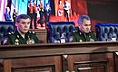 Начальник Генерального штаба Вооружённых Сил Валерий Герасимов и Министр обороны Сергей Шойгу на расширенном заседании коллегии Министерства обороны.