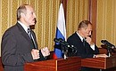 President Putin and Belarusian President Alexander Lukashenko at a news conference.