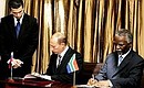 Подписание Договора о дружбе и партнерстве между Российской Федерацией и Южно-Африканской Республикой.