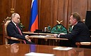 С председателем Государственной корпорации развития «ВЭБ.РФ» Игорем Шуваловым.